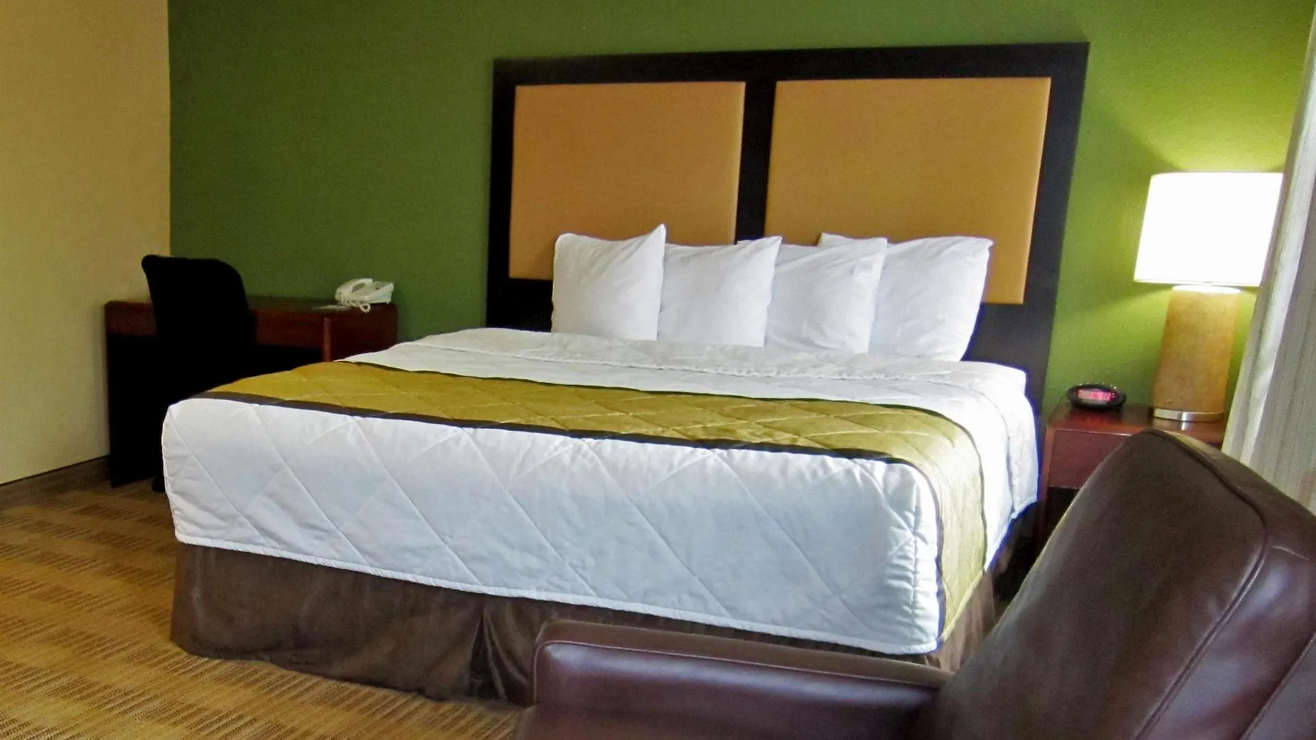 Extended Stay America Suites - Memphis - Wolfchase Galleria Hotel